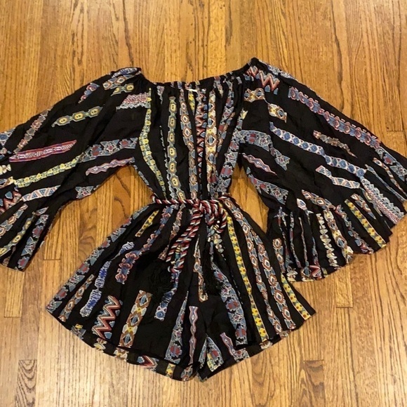 Artelier Nicole Miller Romper size small - Picture 1 of 6